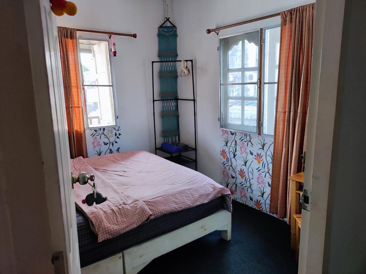 Paapu House Panzió Csiangmaj Kültér fotó